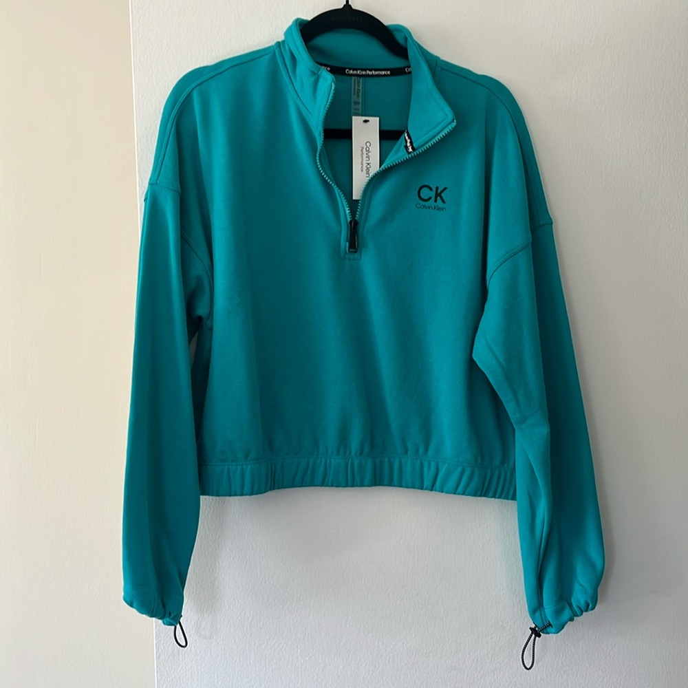 NWT/NBW Calvin Klein Performance Cropped 1/4 Zip